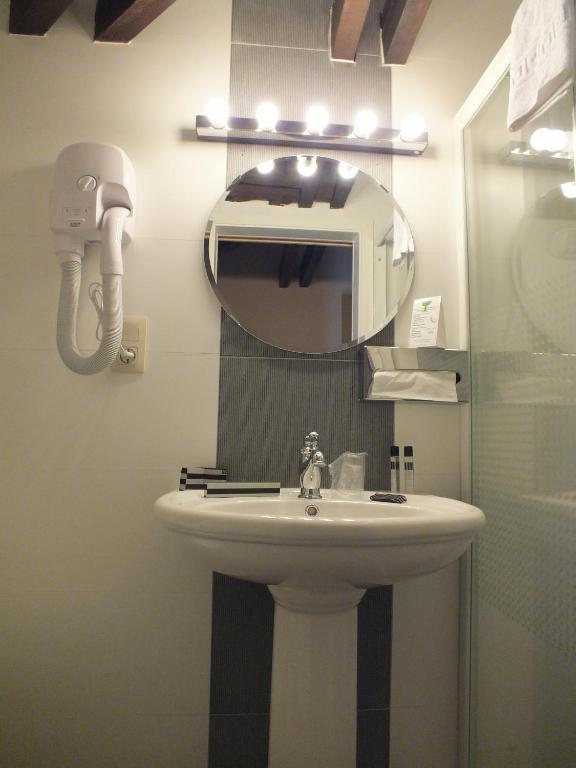 Hotel A Fleur de Couette Auvelais Værelse billede