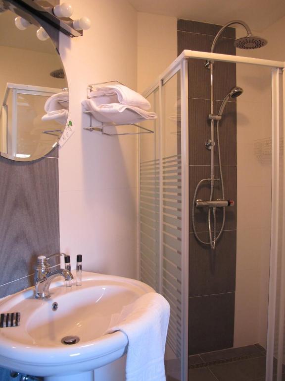 Hotel A Fleur de Couette Auvelais Værelse billede