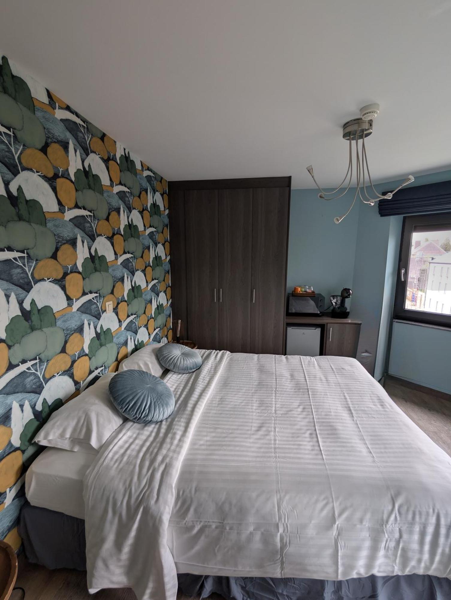Hotel A Fleur de Couette Auvelais Eksteriør billede
