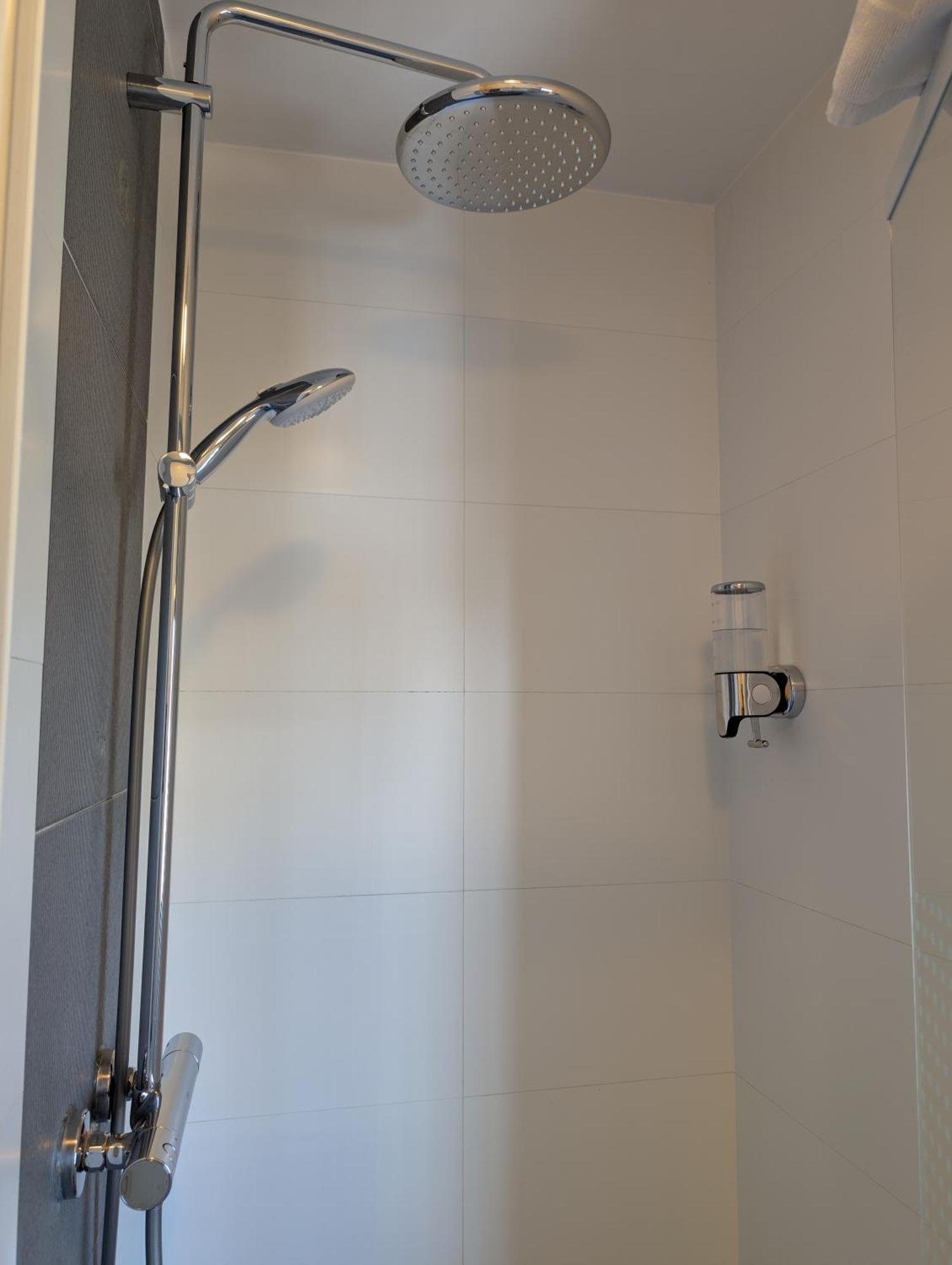 Hotel A Fleur de Couette Auvelais Eksteriør billede